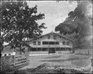 Sundvolden hotel - Stort gammelt trehus - NB MS G4 0488.jpg