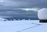 Motiv fra Svalbard satellittstasjon. Foto: Mari Olsen