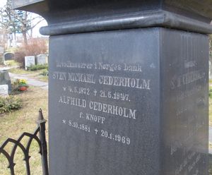 Sven Michael Cederholm gravminne.jpg