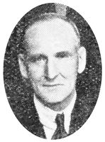 Sverre M. Sem ble valgt til kasserer i 1927 og sto ved roret i samfulle 32 år - til Morten Sem overtok i 1959.