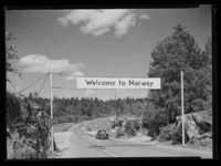 2. Svinesund - no-nb digifoto 20150218 00074 NB MIT FNR 17210.jpg