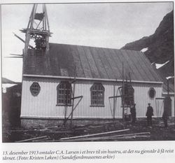 Tårnet gjøres ferdig 1913. Sandefjordmuseenes arkiv.