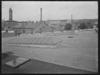 281. Tak, bygårder - no-nb digifoto 20160204 00159 NB NS NM 00191Z.jpg