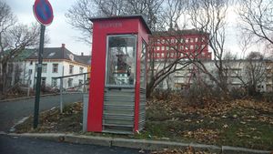 Telefonkiosk - Trondheim Kirkegata.JPG