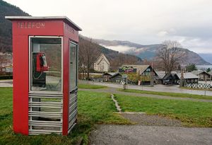 Telefonkiosk Hardanger Folkepark 2018.jpeg