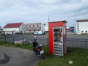 Telefonkiosk Røst.jpg