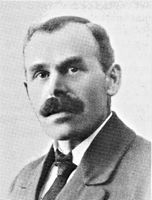 108. Thore Kristian Kvendseth, bokbindermester.jpg