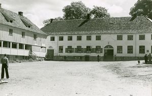 Thornegården, Akershus - Riksantikvaren-T027 01 0248.jpg