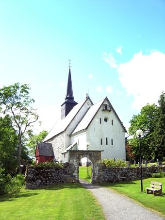 Tingvoll kyrkje.jpg