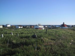 Titran gamle kirkegard.JPG