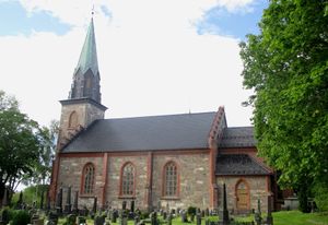 Tjøme kirke juni 2015 2.jpg