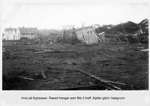 To treff hangar, Kjeller.jpg