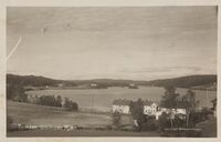 Mjær sett nordover, fra Tomter-området i Indre Østfold. Foto: Carl Normann/Nasjonalbiblioteket (1920–1930).