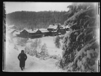 3. Tonsaasens Sanatorium Vinterparti - no-nb digifoto 20160223 00412 NB NS NM 08134.jpg