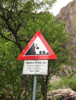 38. Torghatten skilt juni 2019.jpg