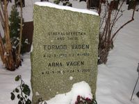 79. Tormod Vågen gravminne.jpg