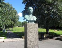 Byste av Fernanda Nissen i Torshovparken. Foto: Stig Rune Pedersen (2013).