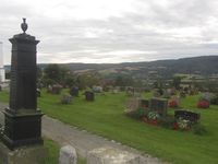 Motiv fra Tranby kirkegård med utsikt mot Lierdalen. Foto: Stig Rune Pedersen