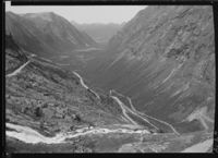 186. Trollstigvegen - no-nb digifoto 20151105 00035 NB MIT FNR 06409B.jpg