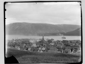 Tromsø oversikt II - NB MS G4 0014.jpg