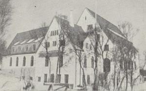 Trondarnes Folkehøgskole 1919.jpg