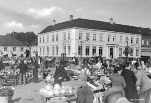 Trondheim Torget med Sommergården.png
