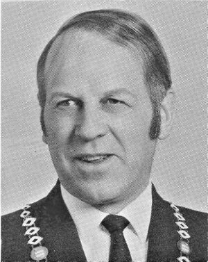 Trygve Fagerli, tømmermester.jpg