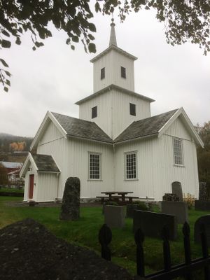 Tuddal kyrkje.JPG
