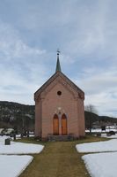 229. Tuft kirke 8.JPG