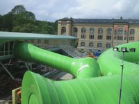 Nasjonalmuseets utstilling Kyss frosken på Tullinløkka/Nasjonalgalleriet i 2005 var unik i sin bruk av byrommet, og vakte oppsikt. Foto: Stig Rune Pedersen