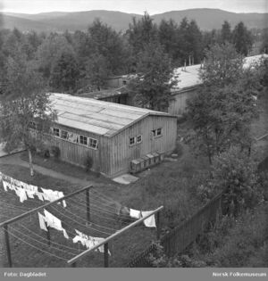 Tyskerbrakke på Østre Voksen i Oslo NFDB.26791-407.jpg