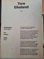 Minnebok i Hegnhuset på Utøya. Tore Eikeland 21 år fra Bergen. Foto: Eva Rogneflåten (2022).
