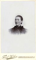 253. Ukjent dame (Ferd Køhn, Christianssand S).jpg