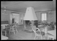 221. Ukjent sted, Ungdomsherberge N.U.H. - no-nb digifoto 20151116 00124 NB MIT FNR 12971A.jpg