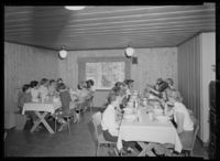 231. Ukjent sted, Ungdomsherberge N.U.H. - no-nb digifoto 20151116 00158 NB MIT FNR 12977B.jpg