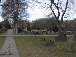 Ullern kirkegård Oslo 2012.jpg