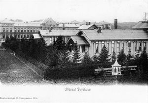 Ullevål sykehus 1904 postkort.jpg
