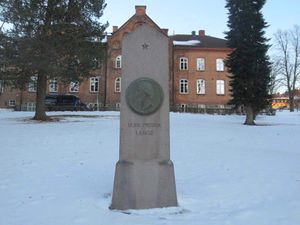 Ulrik Fredrik Lange minnesmerke Lillehammer.jpg
