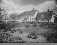 Nr. 111: Tidl. Ulven gård. Foto: Anders Beer Wilse/Oslo Museum (ant. 1927).