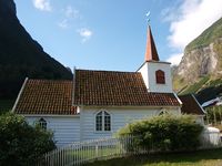 20. Undredal kyrkje.JPG