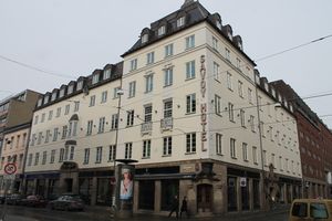 Universitetsgata 11 i Oslo (2).JPG