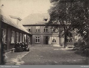 Uranienborg løkke tunet.jpg