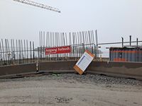 Arbeider med nasjonalt minnested ved Utøyakaia. Foto: Eva Rogneflåten, 2020