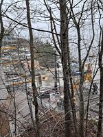 Arbeider med nasjonalt minnested ved Utøyakaia. Foto: Eva Rogneflåten, 2020