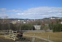 35. Utsikt fra Nordre Lindeberg gård 2005.jpg