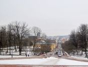 Utsikt fra Slottsplassen mot Karl Johans gate i 2010. Foto: Stig Rune Pedersen