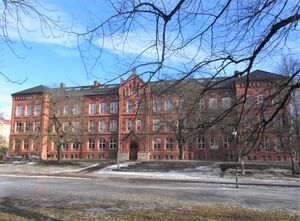 Vålerenga skole Oslo 2012.jpg