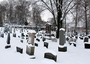 Vår Frelsers gravlund Oslo januar 2016.jpg