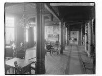 Interiør. Foto: Marthinius Skøien/Nasjonalbiblioteket (1900-1910).