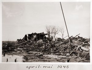 Vallø bilde12 april mai 1945.jpg